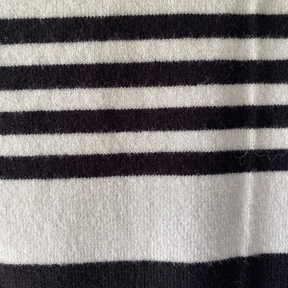 Lane Bryant Black and White Striped Sweater - Picture 4 of 4